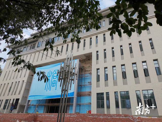 位于連州市青少年宮北側的連州市檔案館新館。